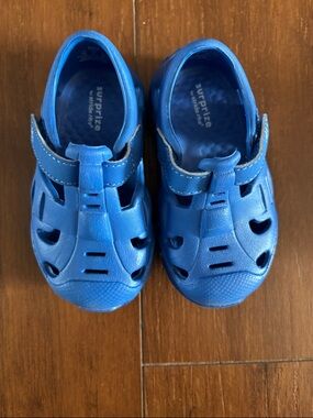 Surprize by stride rite blue sandal size 4M